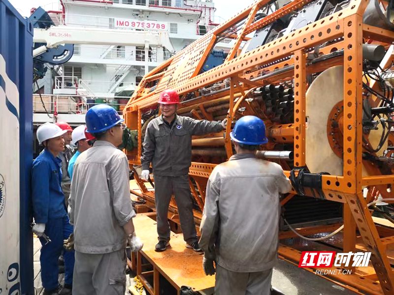 “海牛”项目核心团队：逐梦深蓝向更深处掘进(图6)