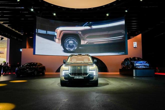 2025上海车展见线L：重构百万级豪华SUV价值坐标系(图2)