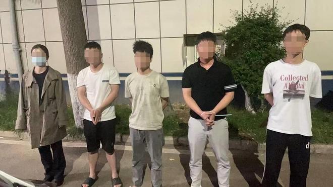 叉车的组成部件及功能详解(图1)