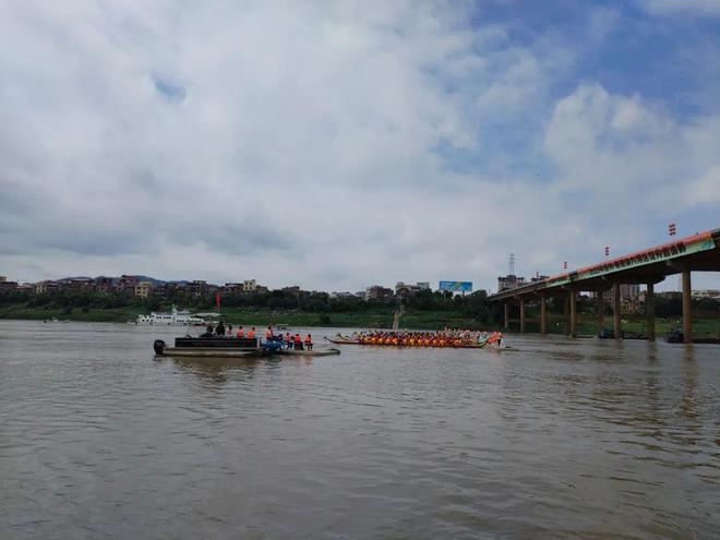 龙舟竞渡海事守护(图9)