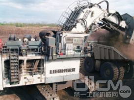 600吨级别钜力之作——利勃海尔新一代液压挖掘机R9600