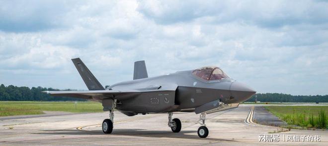 F35A战机坠毁美军调查起落架液压系统问题(图3)