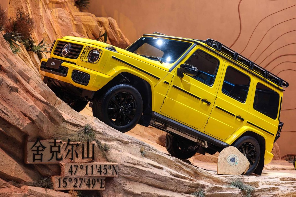 奔驰的全维度豪华在每一处可感知的细节里(图9)