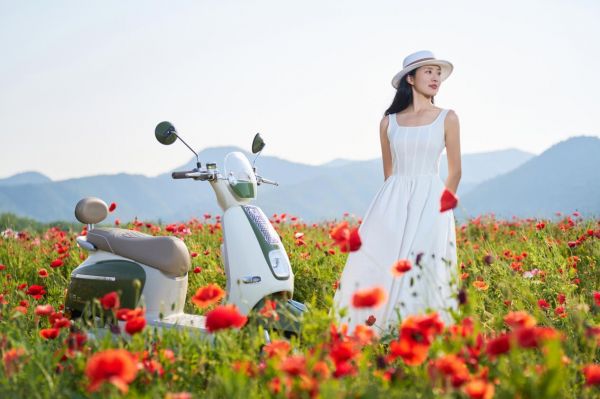 教师们的理想之选：新日电动车成就老师每一次从容的通勤时光(图2)