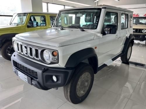 新款吉姆尼15L越野小霸王配置升级分期首付月供2000全款落地价