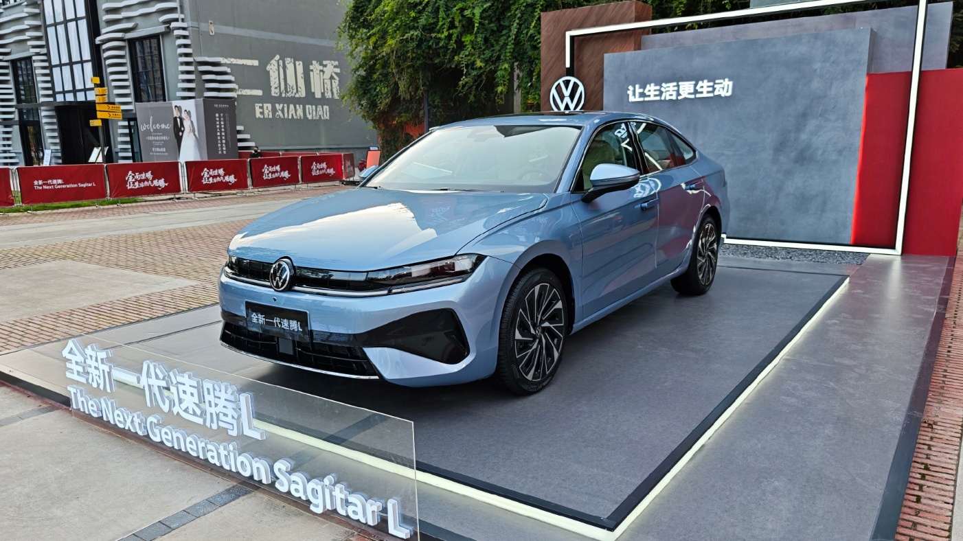 不靠降价击败电动车？吉利和大众给燃油车找了条新活路(图17)