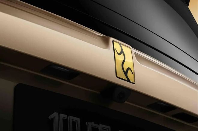 128万元！仰望U8L贵出的20万“尊”在哪？(图9)