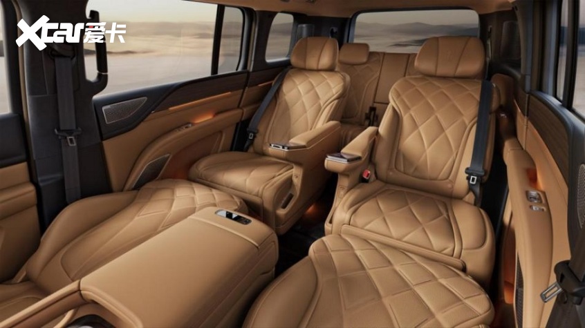 仰望U8L鼎世版正式上市以鼎级安全重构行政豪华SUV新标杆(图8)