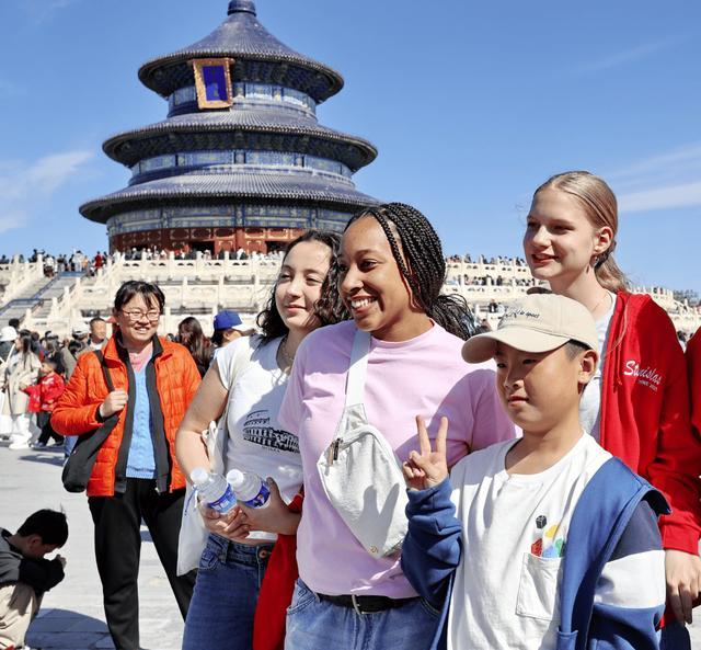 看到全球各地的网友对中国的评价我才懂中国已强大到如此地步