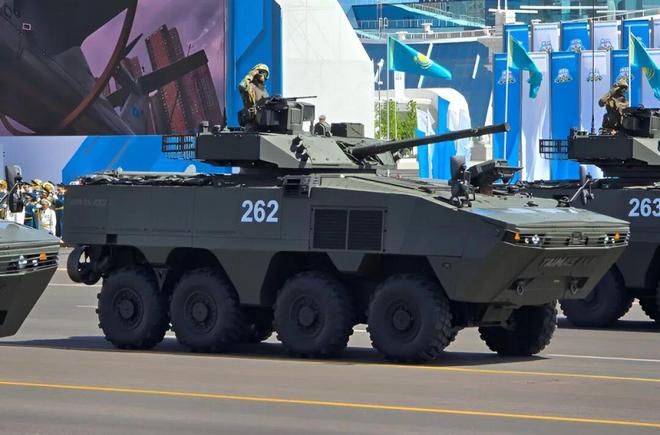 哈萨克斯坦Taimas8×8步兵战车服役却是“长脖怪”。