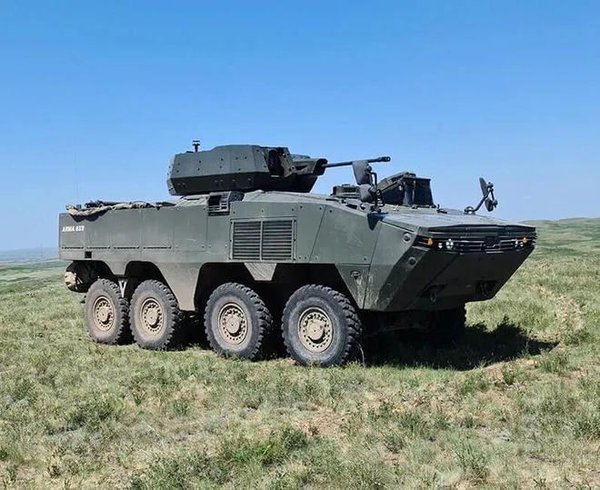 哈萨克斯坦Taimas8×8步兵战车服役却是“长脖怪”。(图3)
