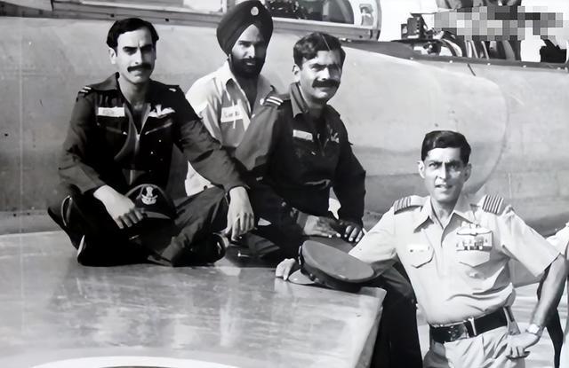 每一代都吊打全世界服役即落伍？印度战斗机70年的飞行幻觉(图3)