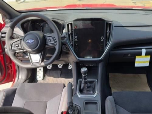 斯巴鲁WRX24T手动Sport-tech版275马力全时四驱性能标杆(图2)