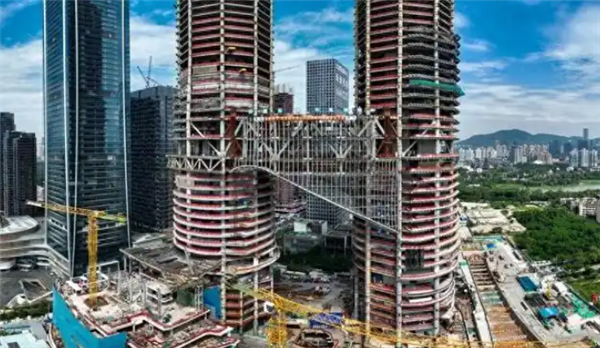 120米高空对接!深圳大湾区6000吨“巨龙”现毫米级合体