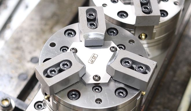 机加工人别划走！这款液压矩阵卡盘直接让你车间效率翻4倍(图2)