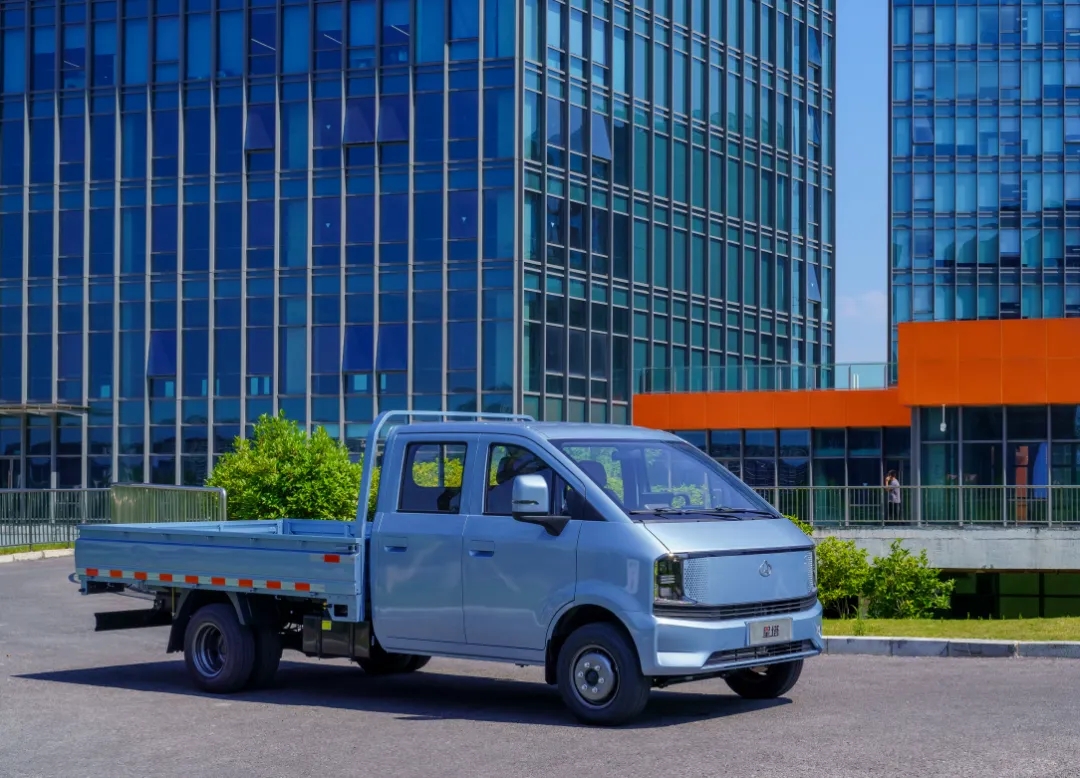 长安跨越星塔amp;跨越星光华中、西南区域上市品鉴会召开！(图2)