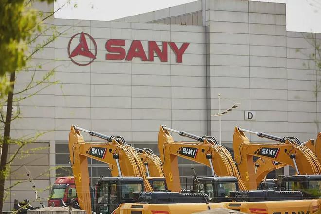 “挖掘机一哥”比较烦