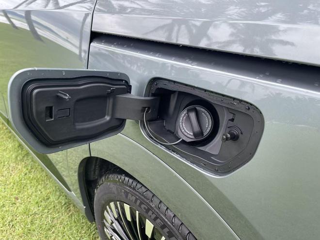 预售35万起！1602km超长续航+5C快充小鹏X9增程版终结MPV续航焦虑(图20)