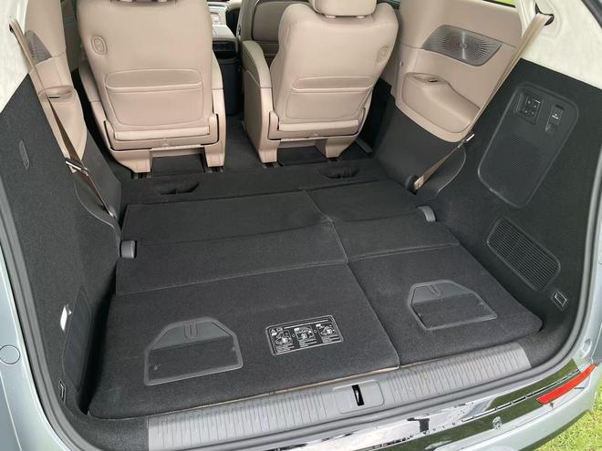 预售35万起！1602km超长续航+5C快充小鹏X9增程版终结MPV续航焦虑(图29)