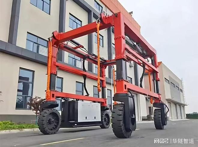 华隧智运：跨运车液压系统的动力逻辑与控制优势