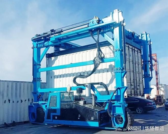 华隧智运：跨运车液压系统的动力逻辑与控制优势(图3)