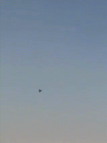 起飞前还在漏油!印度LCA战斗机迪拜坠毁：英国也跟着倒八辈子血霉(图2)