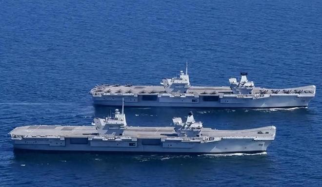 又让张召忠给说中了？英国东拼西凑建的2艘航母如今成为了累赘(图2)