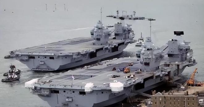 又让张召忠给说中了？英国东拼西凑建的2艘航母如今成为了累赘(图10)