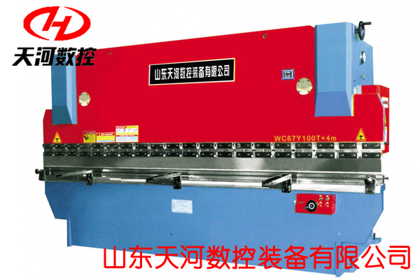 液压板料折弯机液压系统的工作原理图