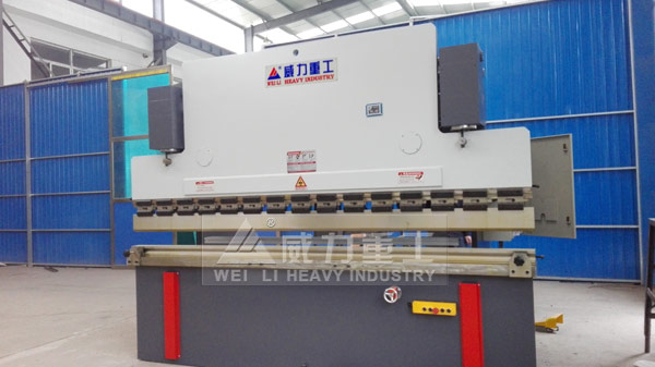 液压板料折弯机液压系统的工作原理图(图8)