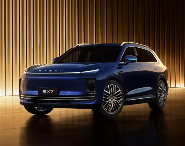 抛弃液压刹车油全球首搭EMB电子制动！星途EX7内饰官图公布(图3)