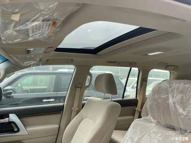 国六酷路泽5700淡季最低150w提车速订购(图3)