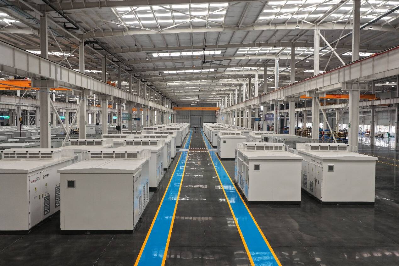 【奋斗·赋未莱】｜从“铁疙瘩”到“数字心脏”——泰莱电气的“硬核蝶变”(图3)