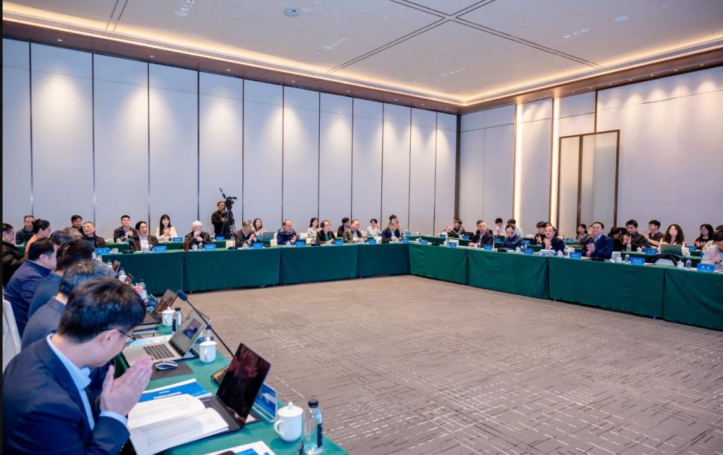 国家自然科学基金创新研究群体项目（A类）“电力系统风险防控”启动会在(图1)