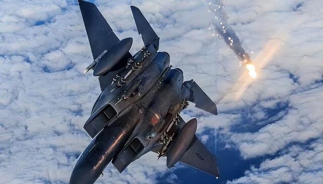 科威特空军一战封神？半天击落3架F-15E战机美军敢怒不敢言(图15)